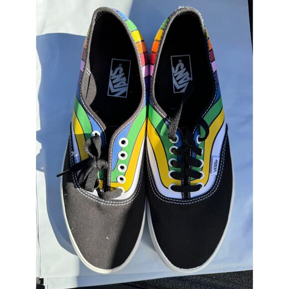 NEW Vans Skateboard Shoes Sneakers‎ Low Top Refract Rainbow Black Mens Size 11.5 main image 4